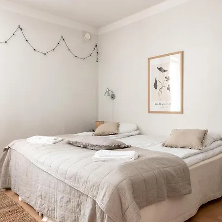 2ndhomes Comfy By The Esplanade Park * Helsinki